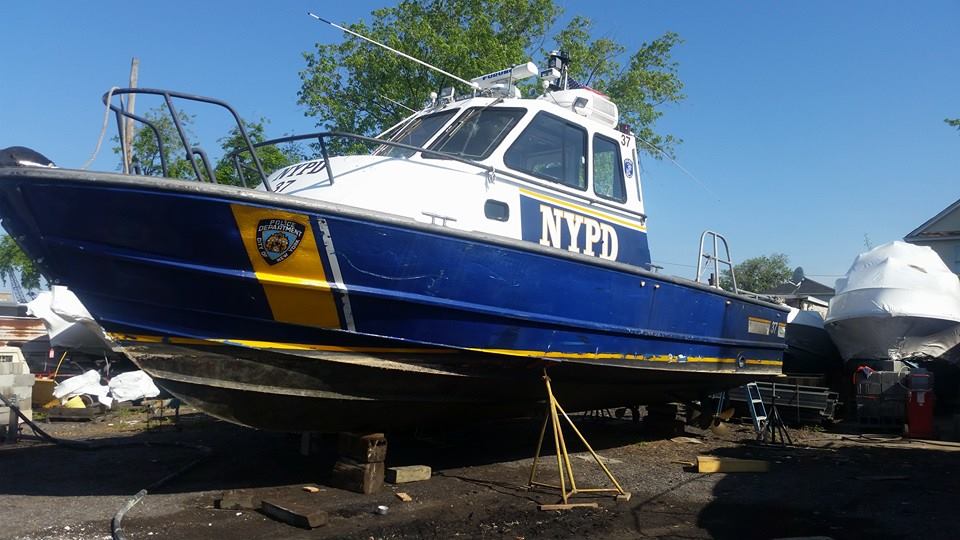 Hull paint and growth removal